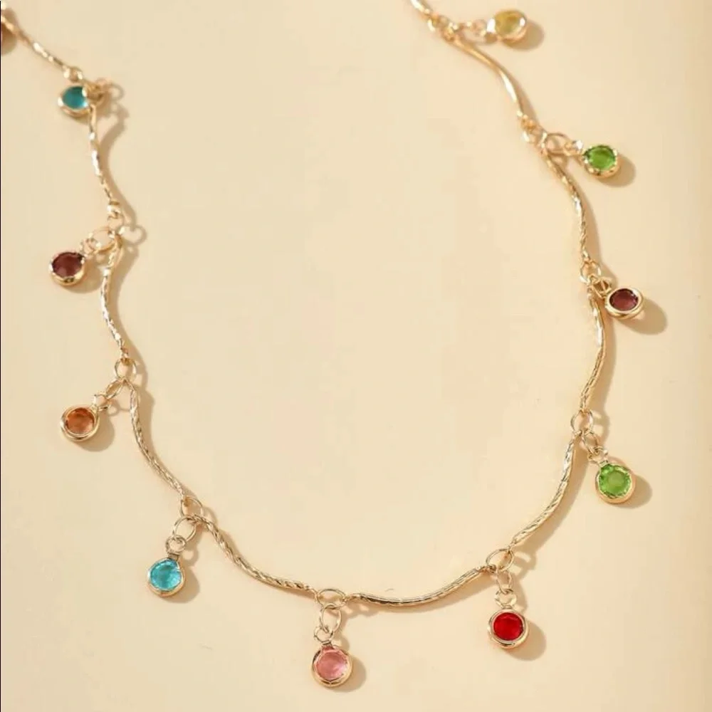 Candy Color Rhinestone Pendant Choker Necklace (Gold) - Picture 3 of 7